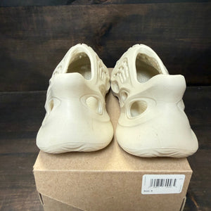 adidas Yeezy Foam RNNR Sand - Image 5
