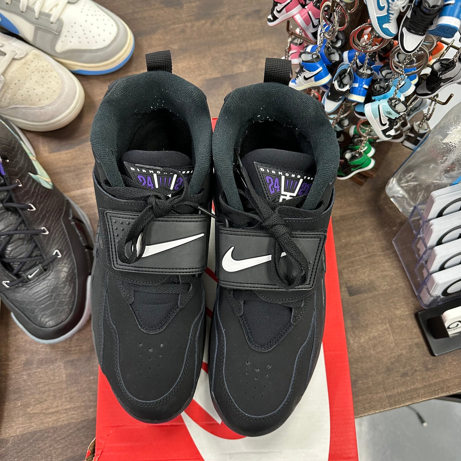 Nike Air Diamond Turf Raven (2025) (USED)