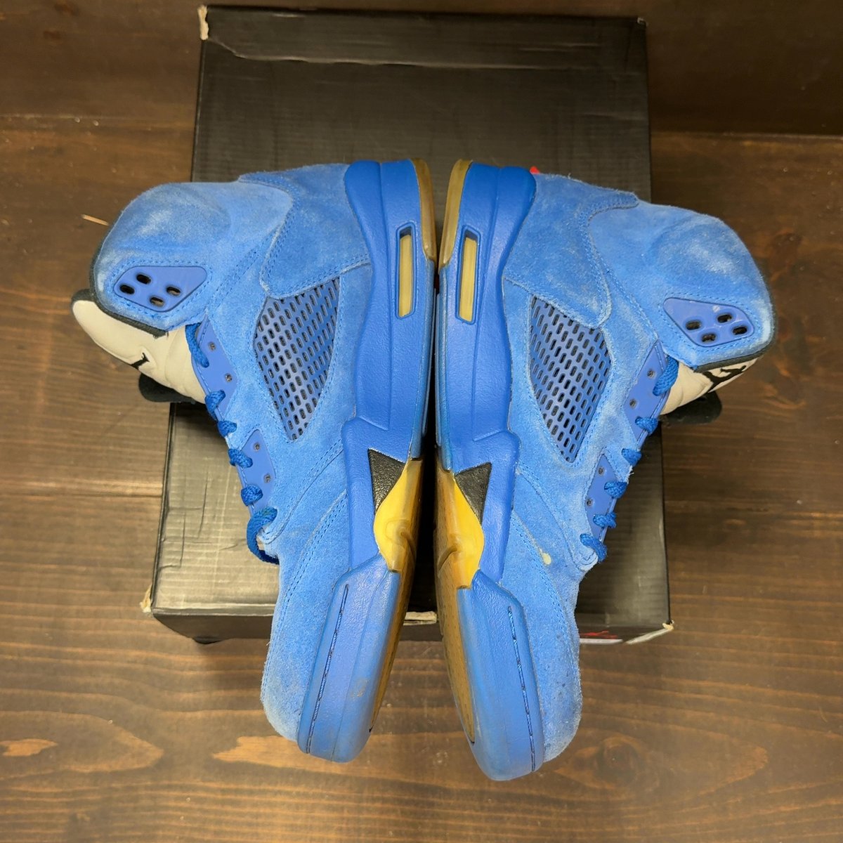 Jordan 5 Retro Blue Suede Size 11 (Pre-Owned) - aux