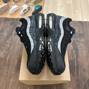 Nike Air Max 95 Essential Black Smoke Grey Size 13 (Pre-Owned) - Image 3