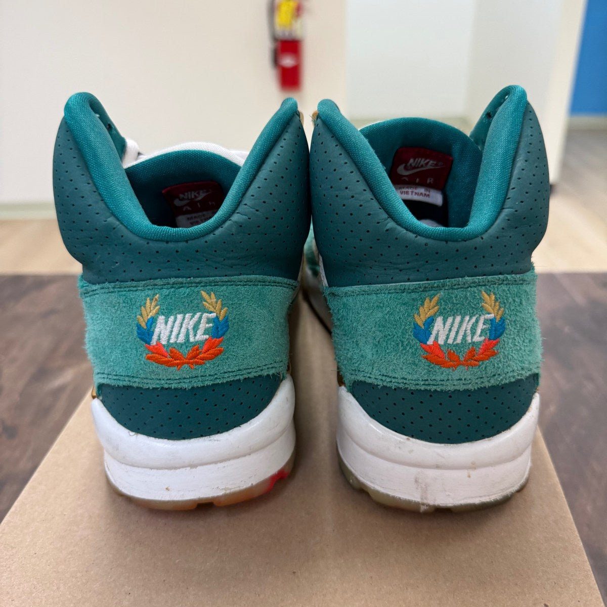 Nike Air Trainer SC Atlanta Olympics Size 9.5 (Pre-Owned) - Image 3