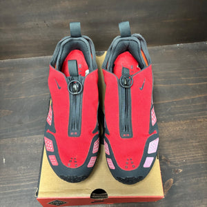 Nike Air Max Sunder Gore-Tex Hyper Crimson (Women's) - Image 3