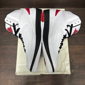 Jordan 2 Retro OG Chicago (2022) - Image 4