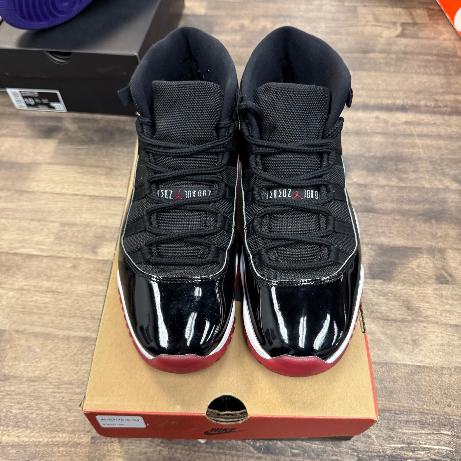 Jordan 11 Retro Playoffs Bred (2019) (Men's) (US 10) (USED)