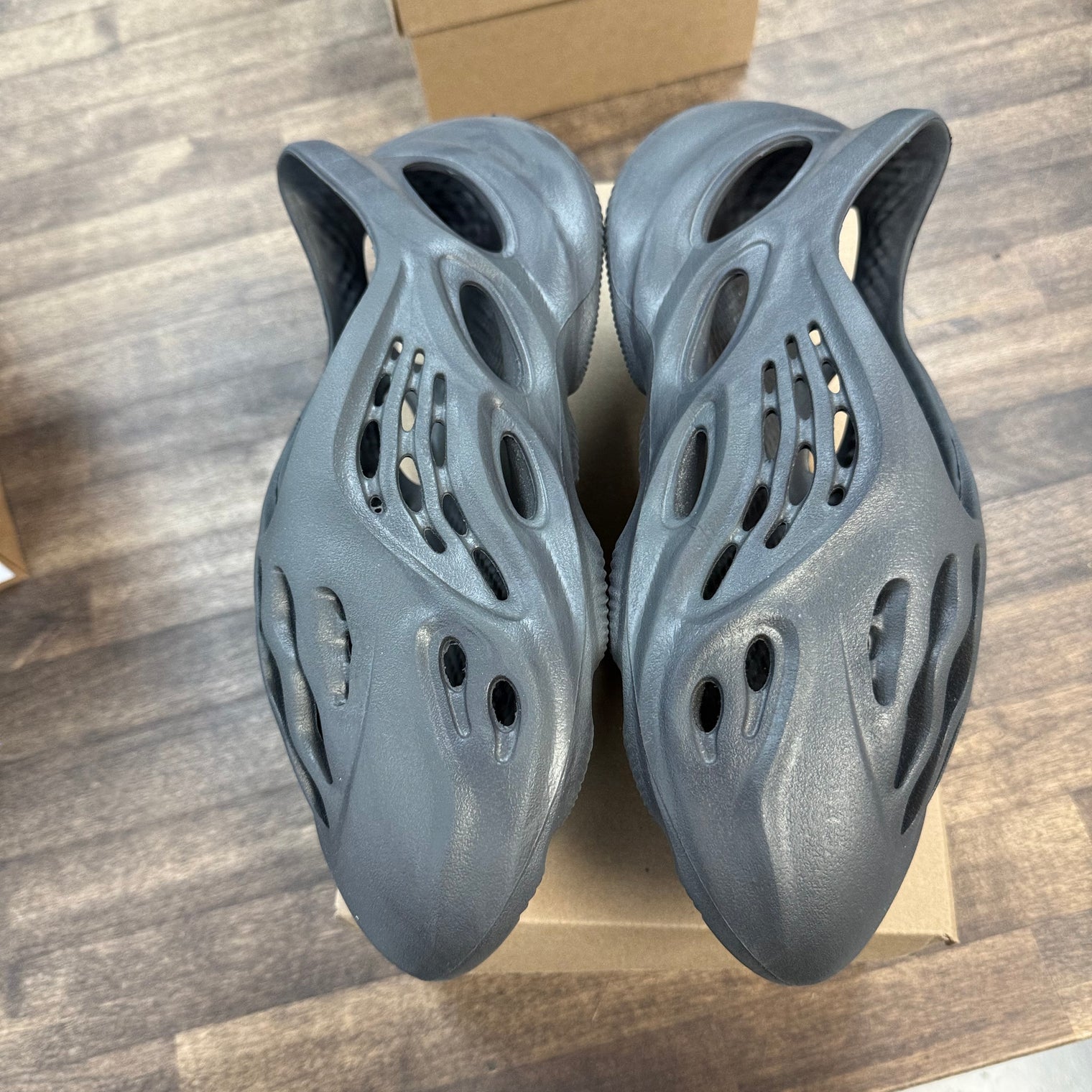 Onyx Yeezy Foam RNNR (USED, No Box)