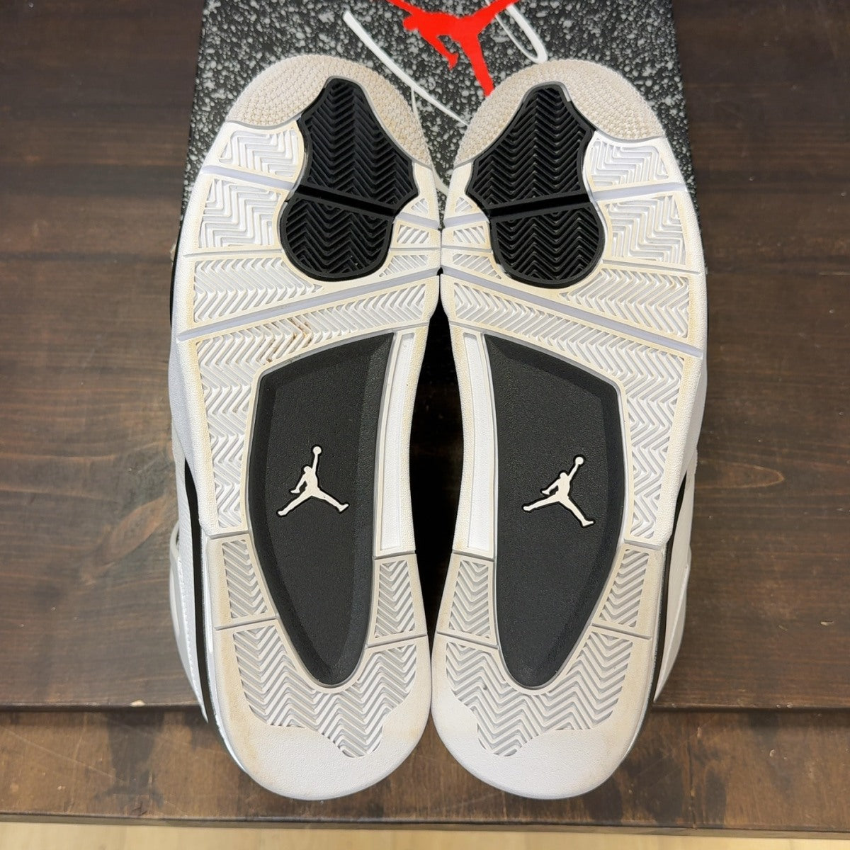 Jordan 4 Retro Military Black - Image 9