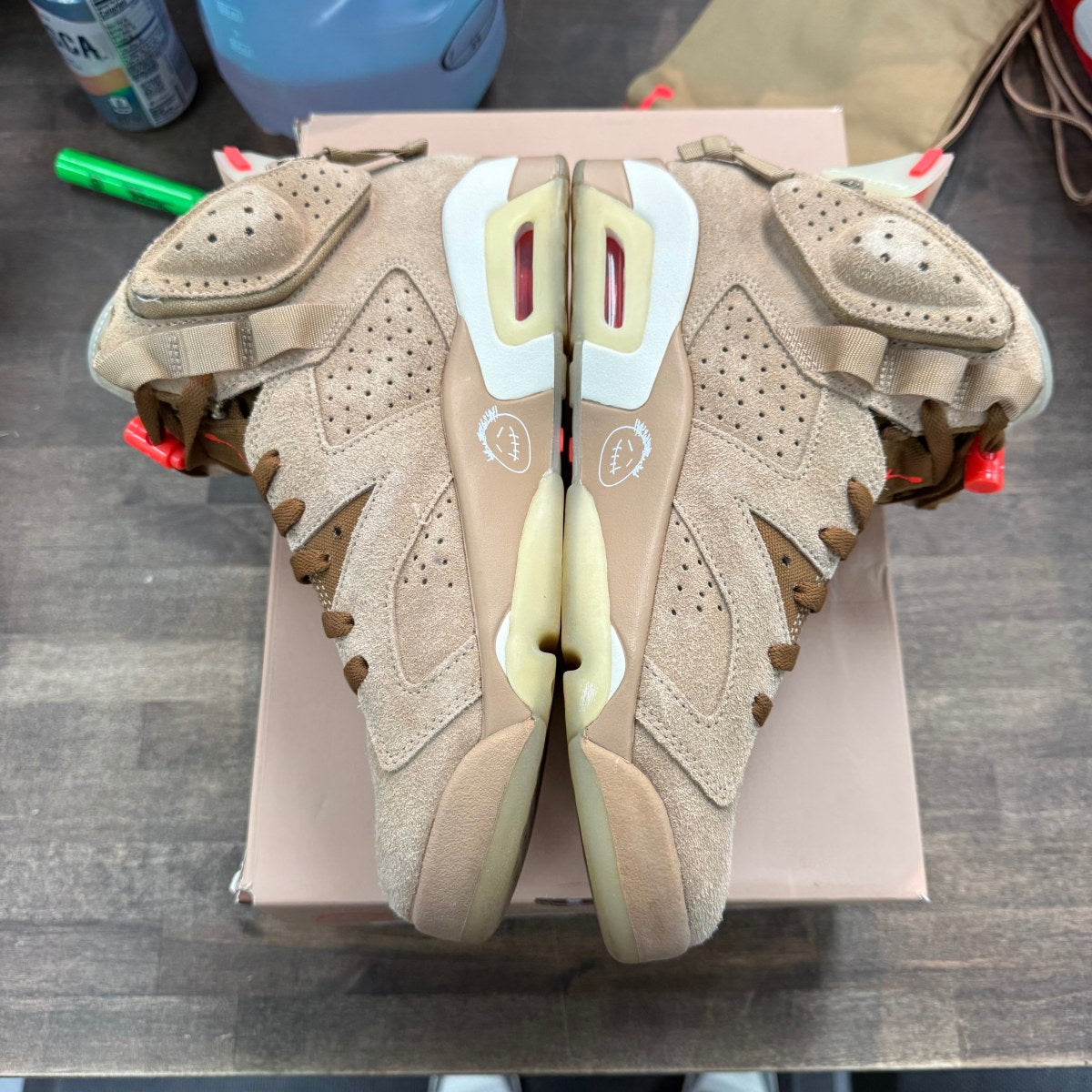 Jordan 6 Retro Travis Scott British Khaki Size 9 (Pre-Owned)