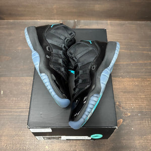Jordan 11 Retro Gamma Blue (2025) (GS) Size 5Y (Pre-Owned) - back