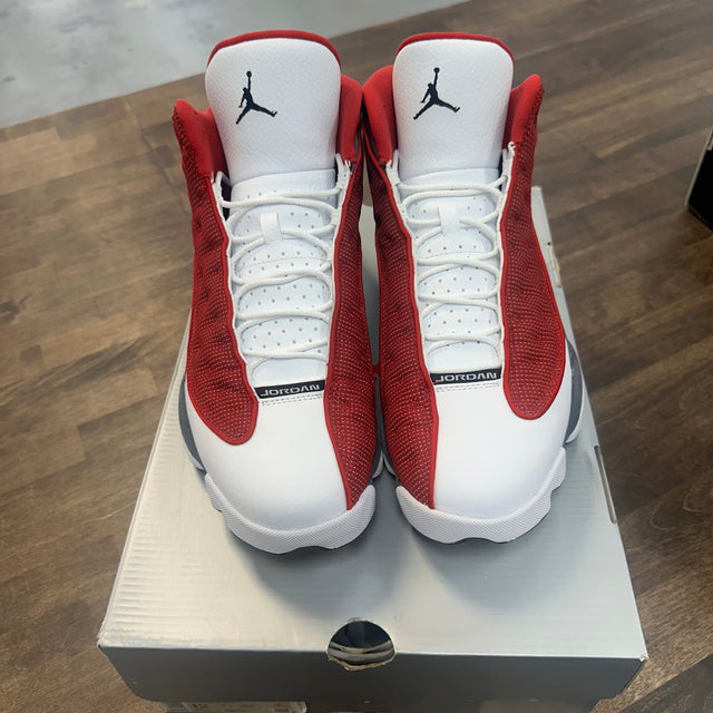 Red Flint Jordan 13 (USED)
