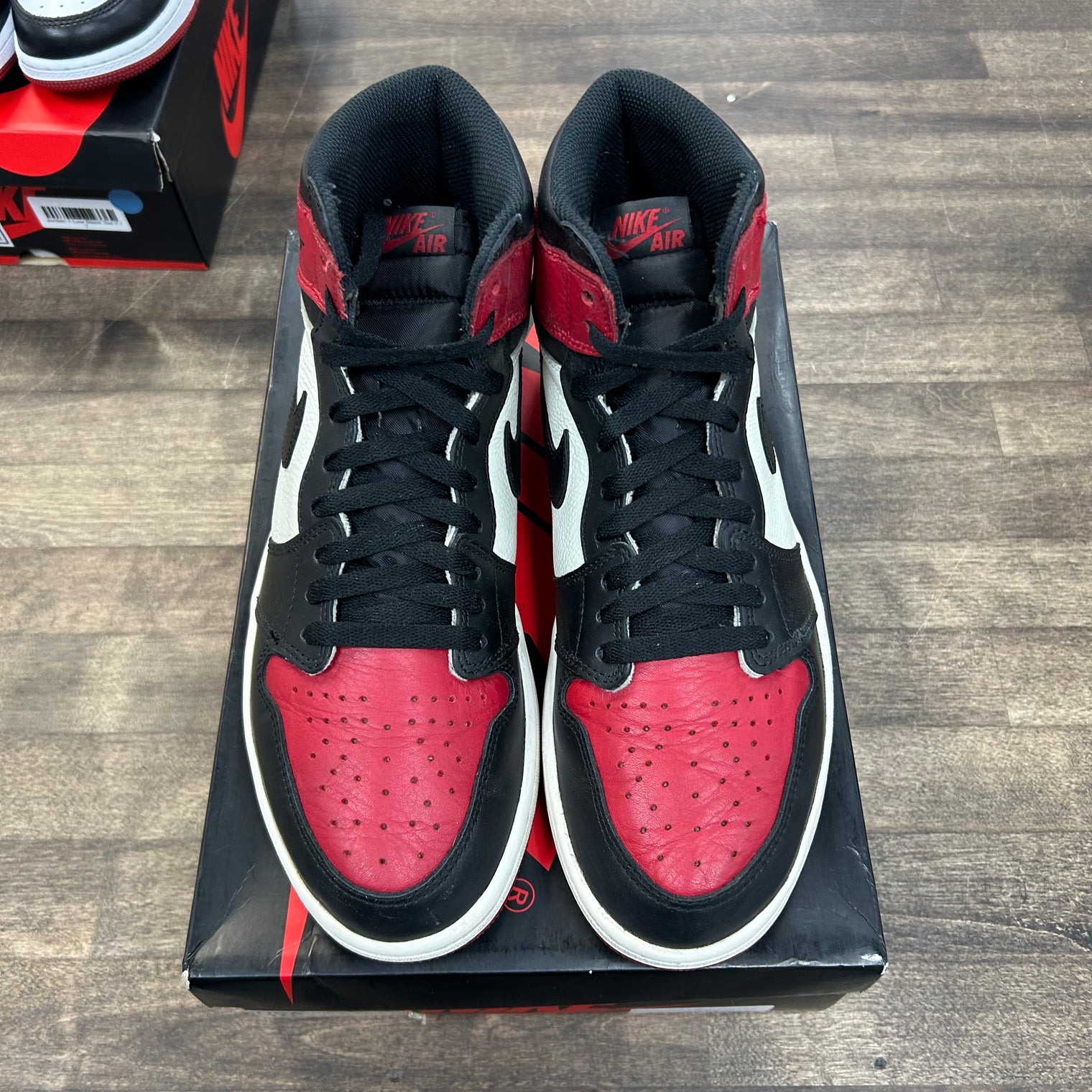 Bred Toe Jordan 1 High (USED)