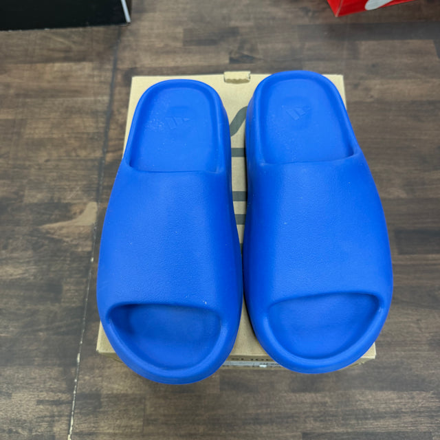 Azure Yeezy Slide (USED)