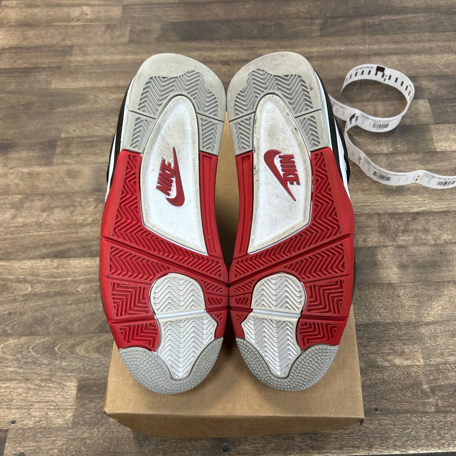 Fire Red Jordan 4 Retro (2020) (USED, No Box)