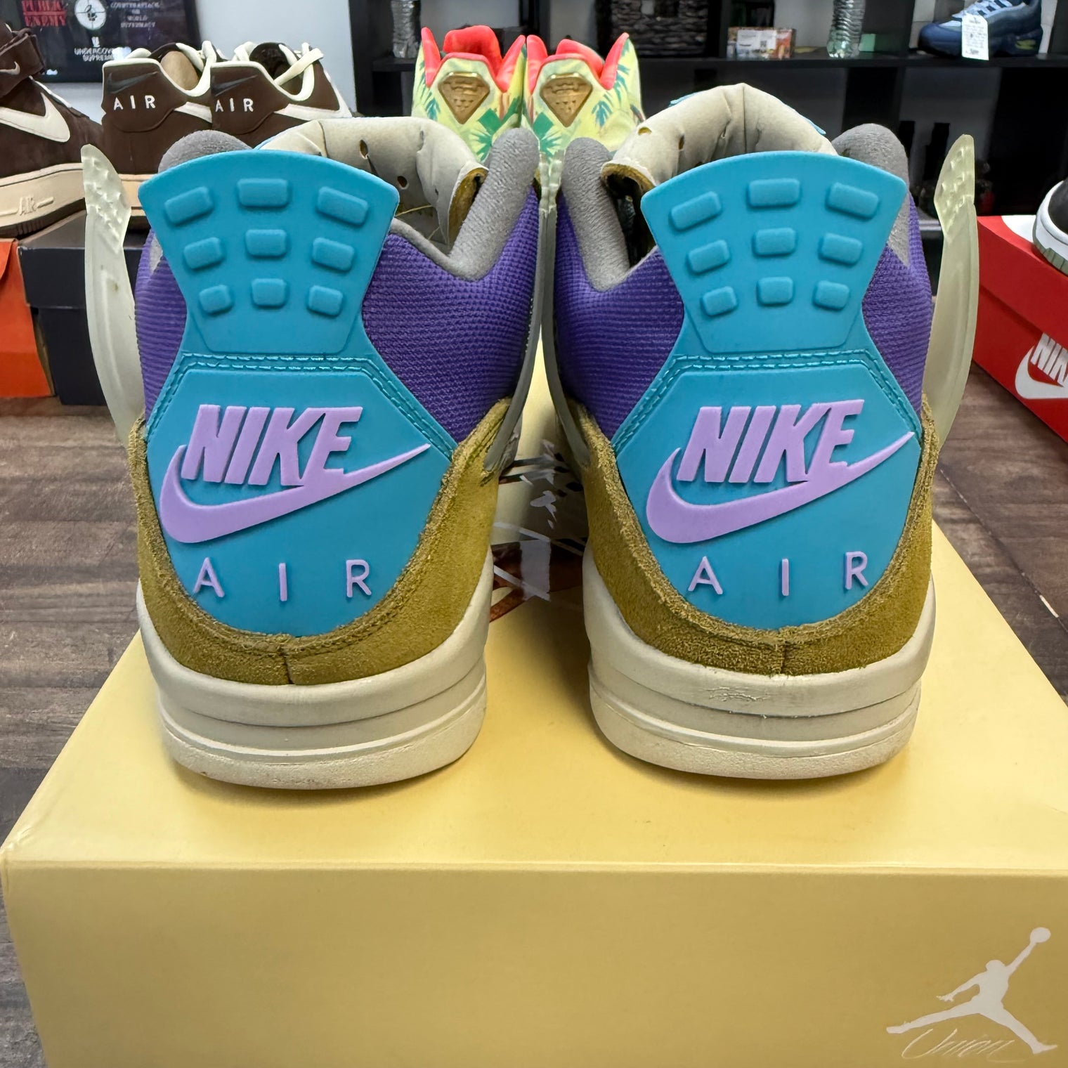 Union Desert Moss Jordan 4 SP (USED, No Insoles)