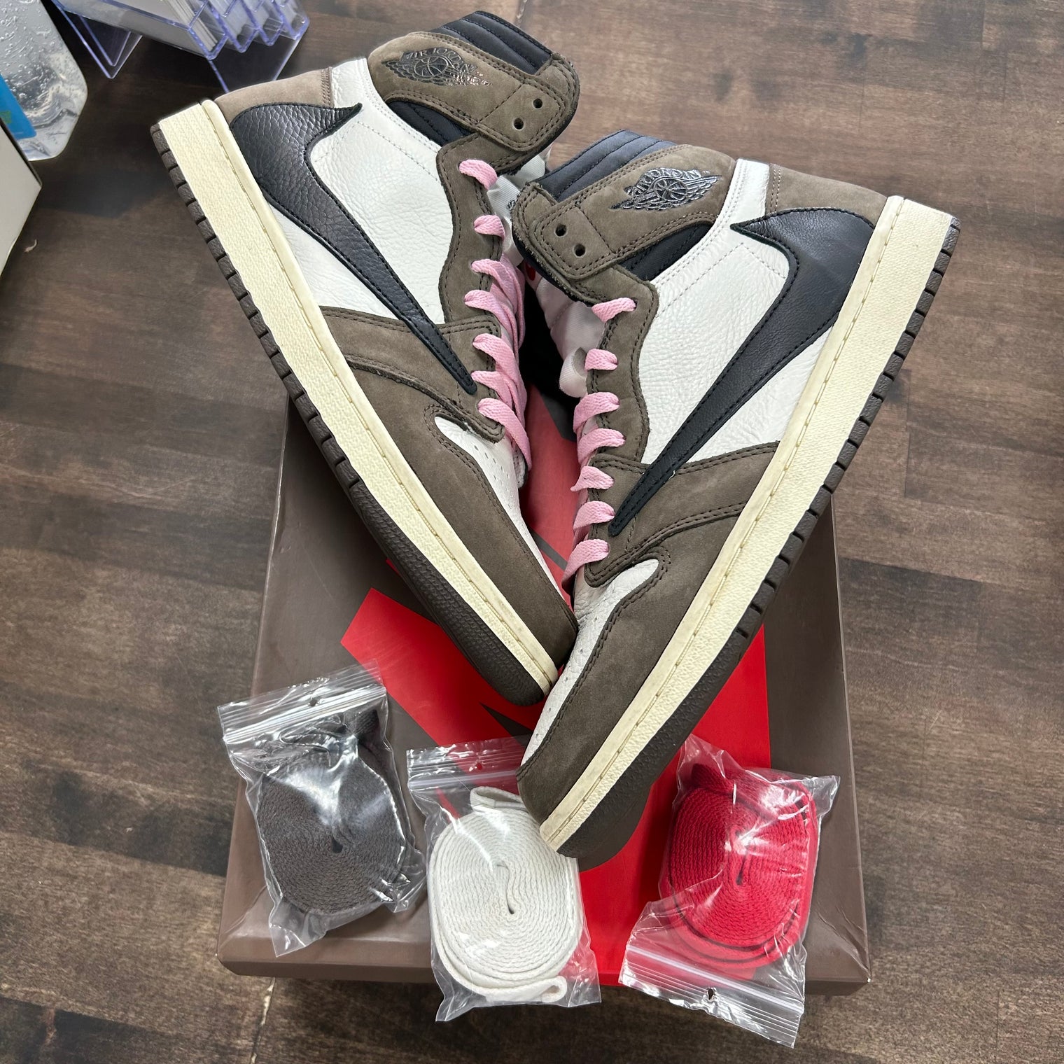 Mocha Travis Scott Jordan 1 High (USED)