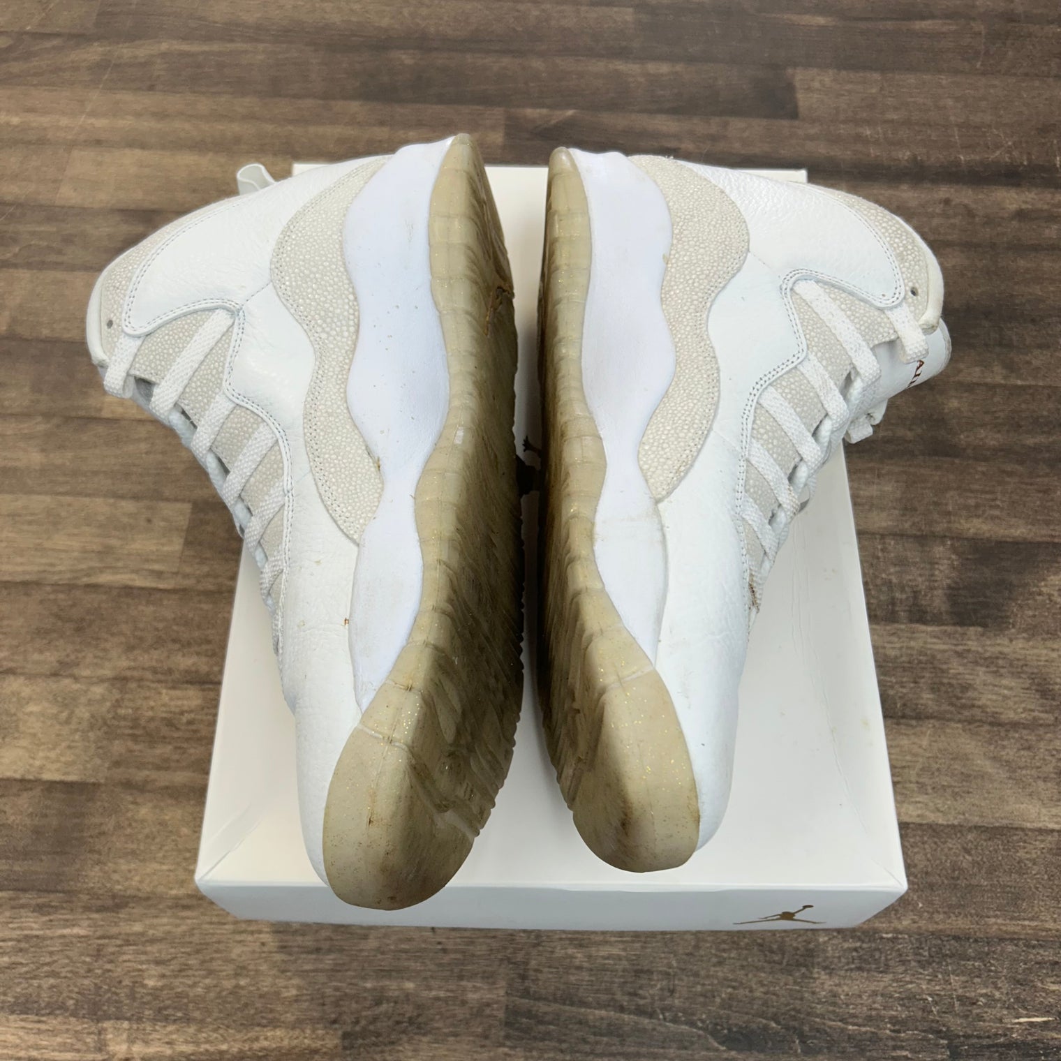 Drake OVO White Jordan 10 Retro (USED)