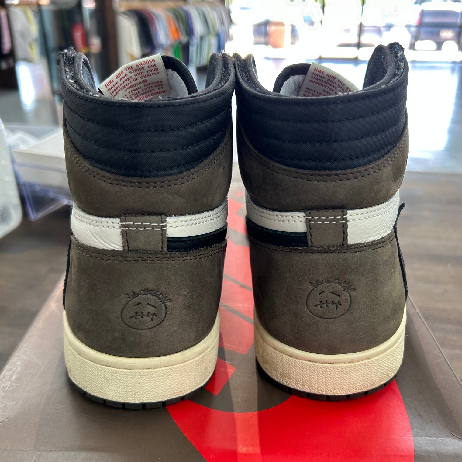 Mocha Travis Scott Jordan 1 High (USED)