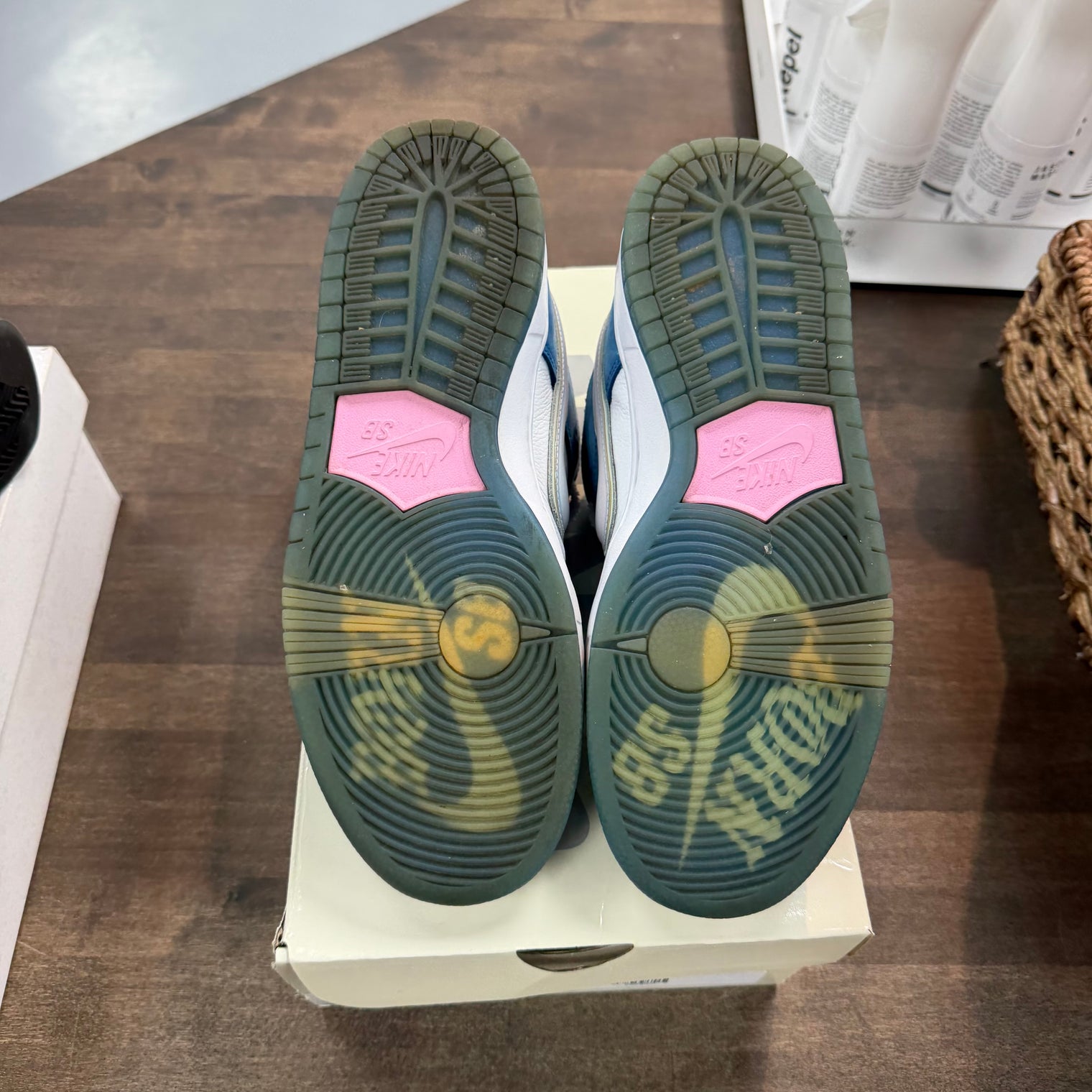 Born & Raised SB Dunk Low (USED)