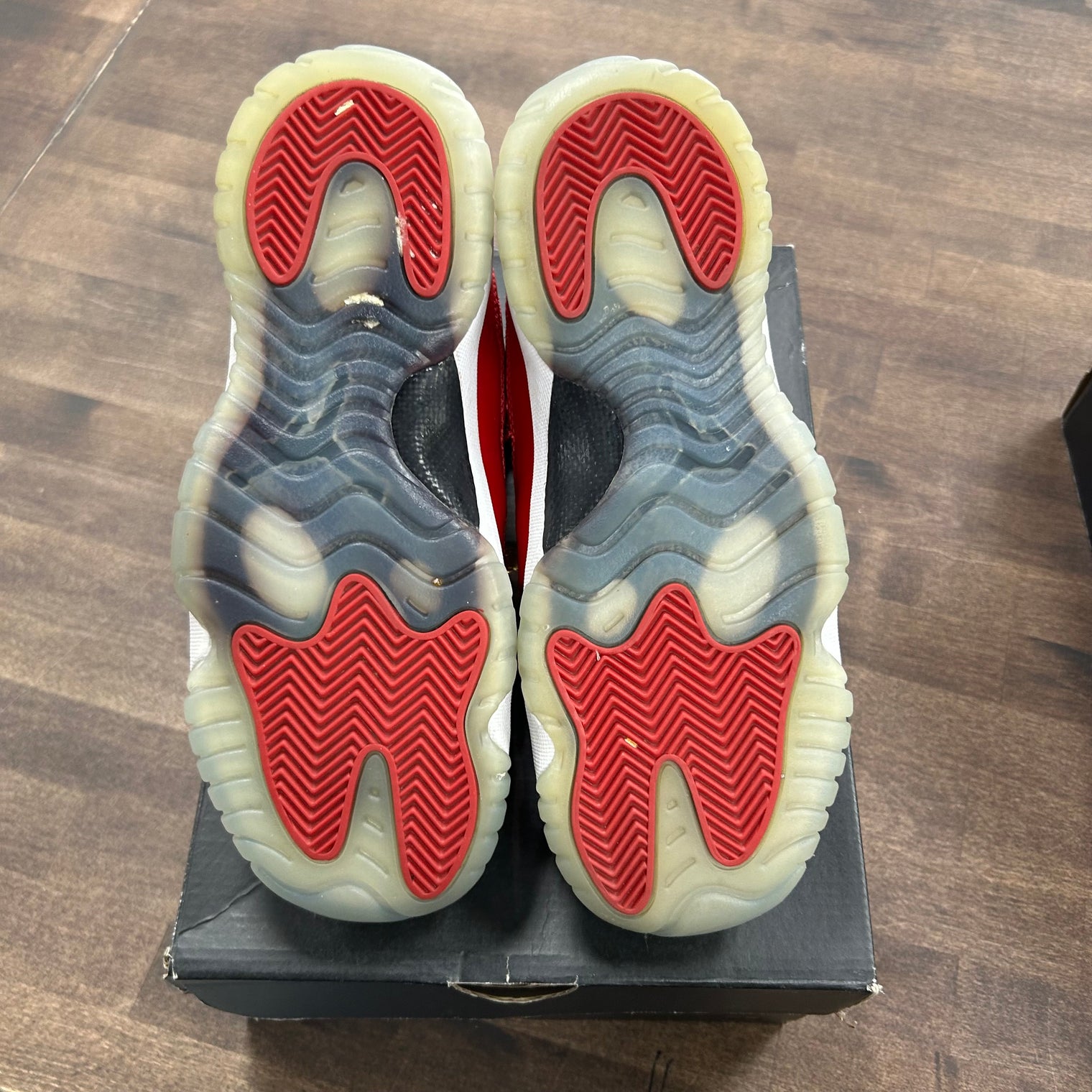 Win Like 96 Jordan 11 High Retro (GS) (USED)