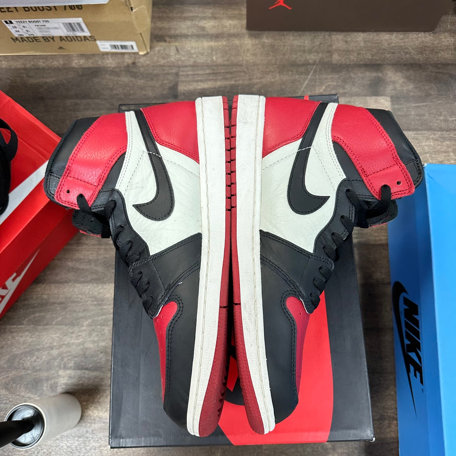 Bred Toe Jordan 1 High (USED)