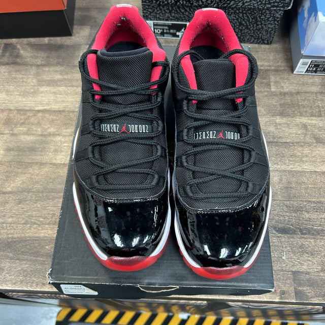 Bred Jordan 11 (2015) (USED)