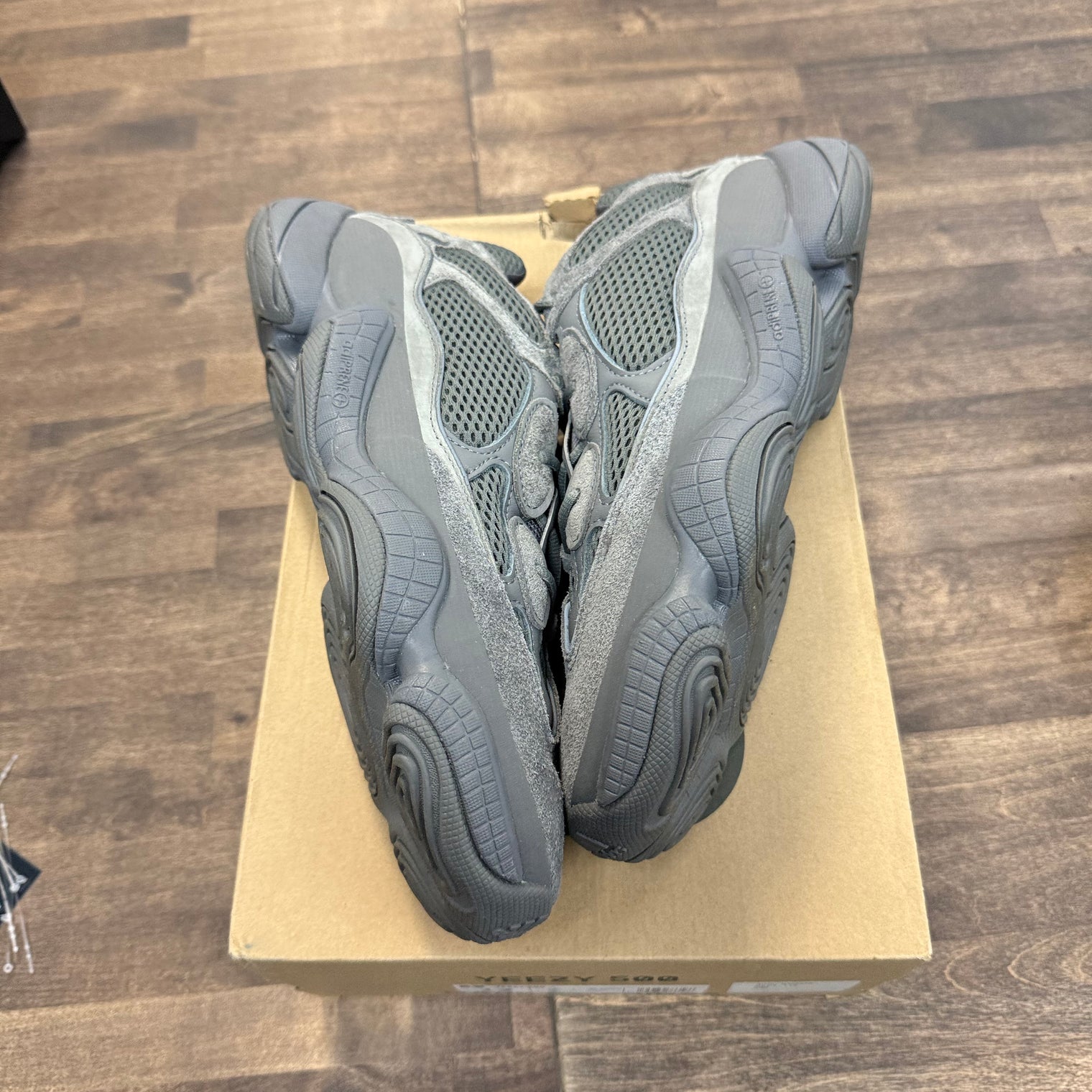 Granite Yeezy 500 (Used)