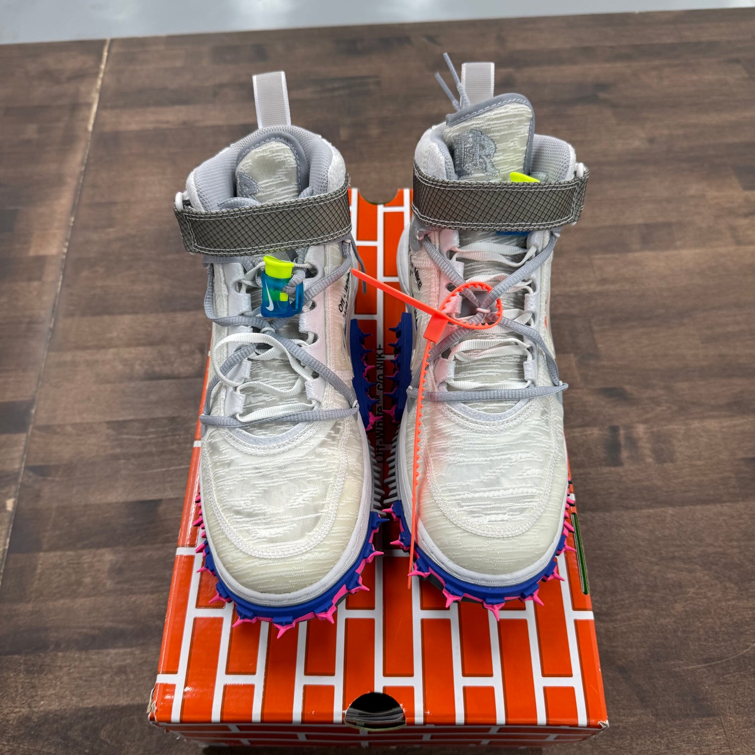 Off-White White Nike Air Force 1 Mid (USED)