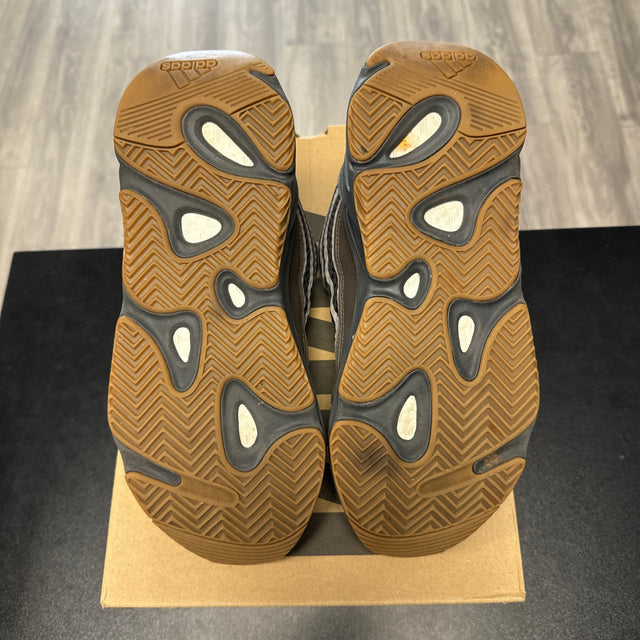 Yeezy 700 Boost Geode(USED)