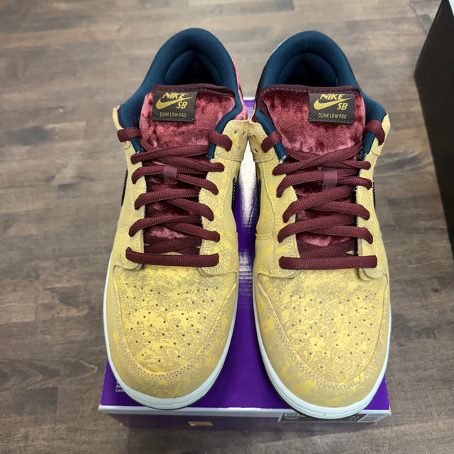 City of Cinema SB Dunk Low (USED, No Lid)