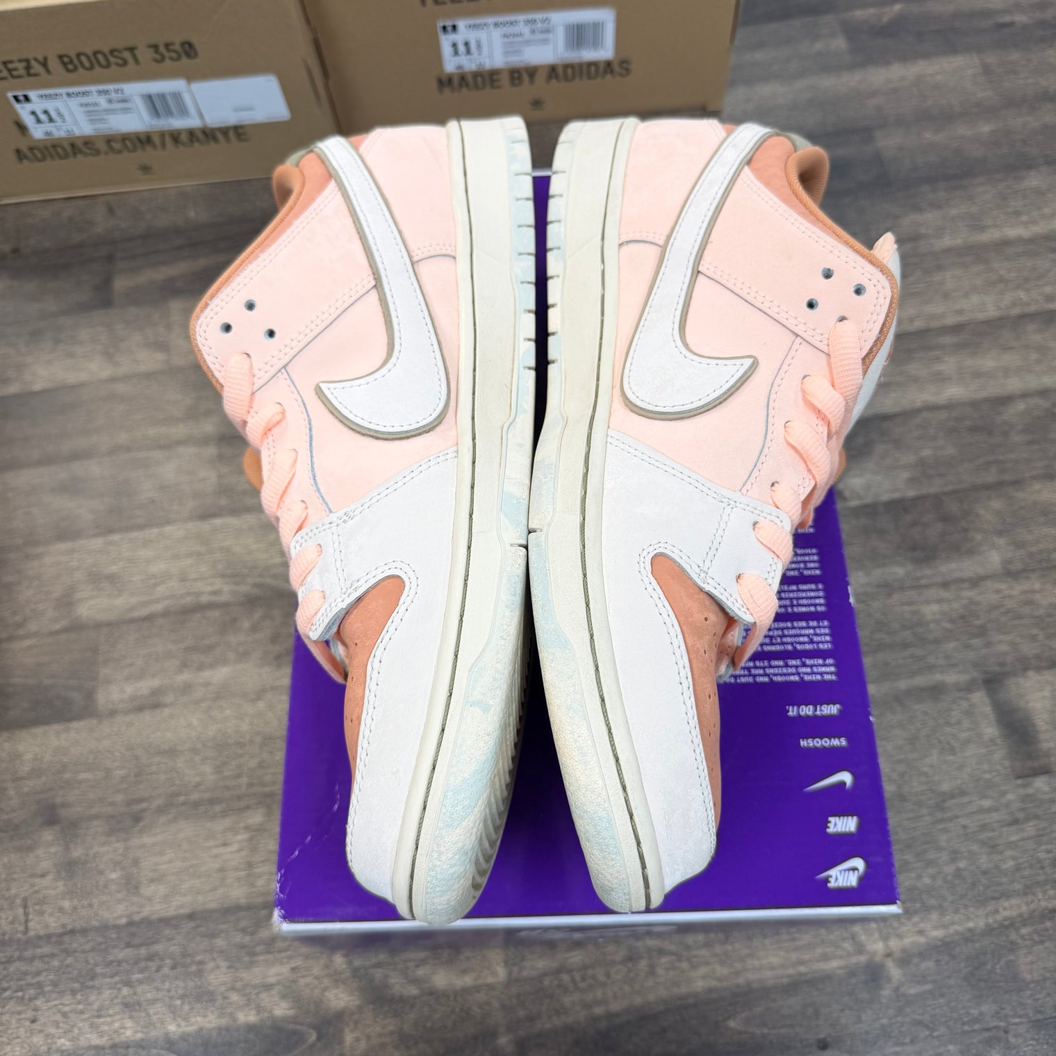 Trocadero Gardens SB Dunk Low (USED,No Lid)