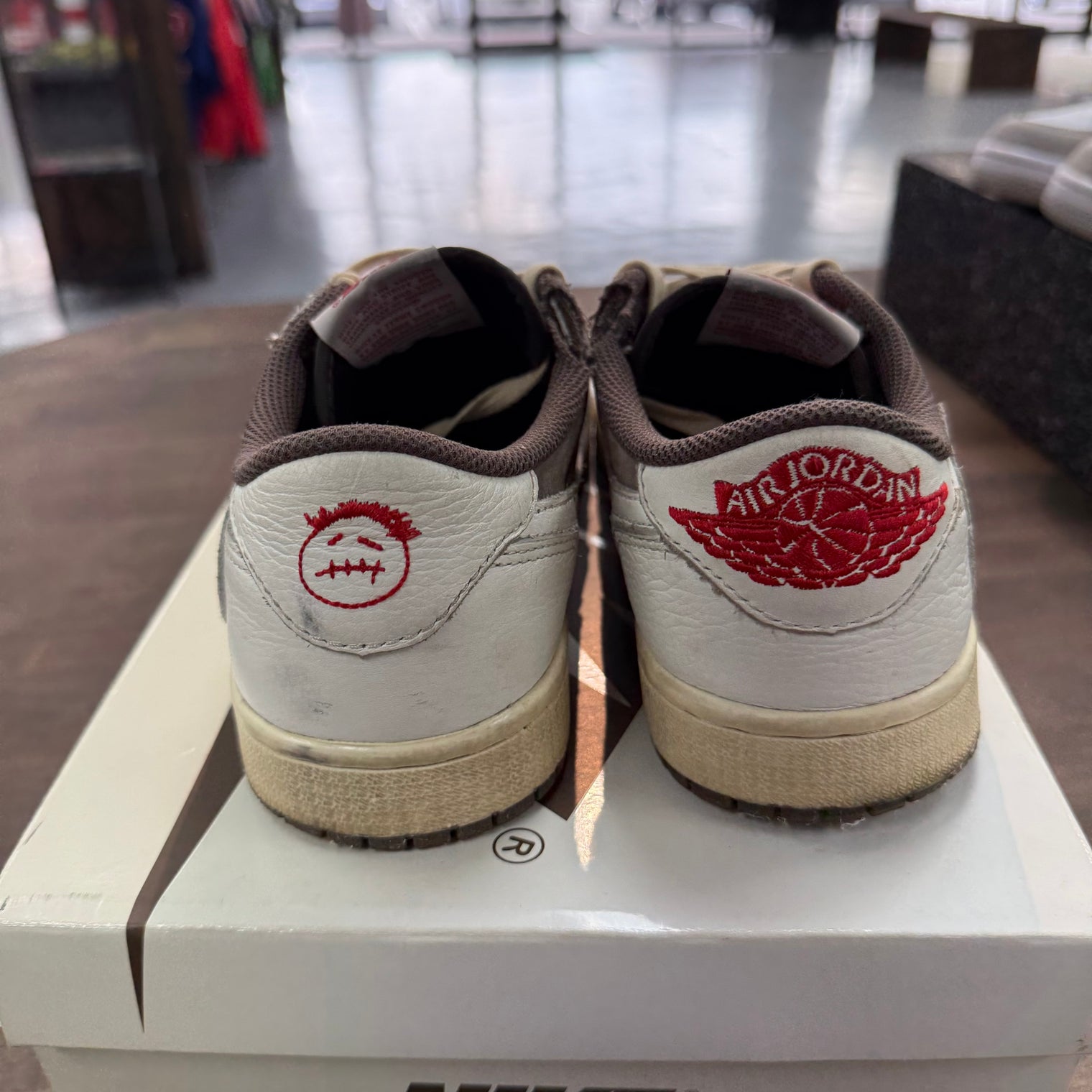 Travis Scott Reverse Mocha Jordan 1 Retro Low OG SP (Used)