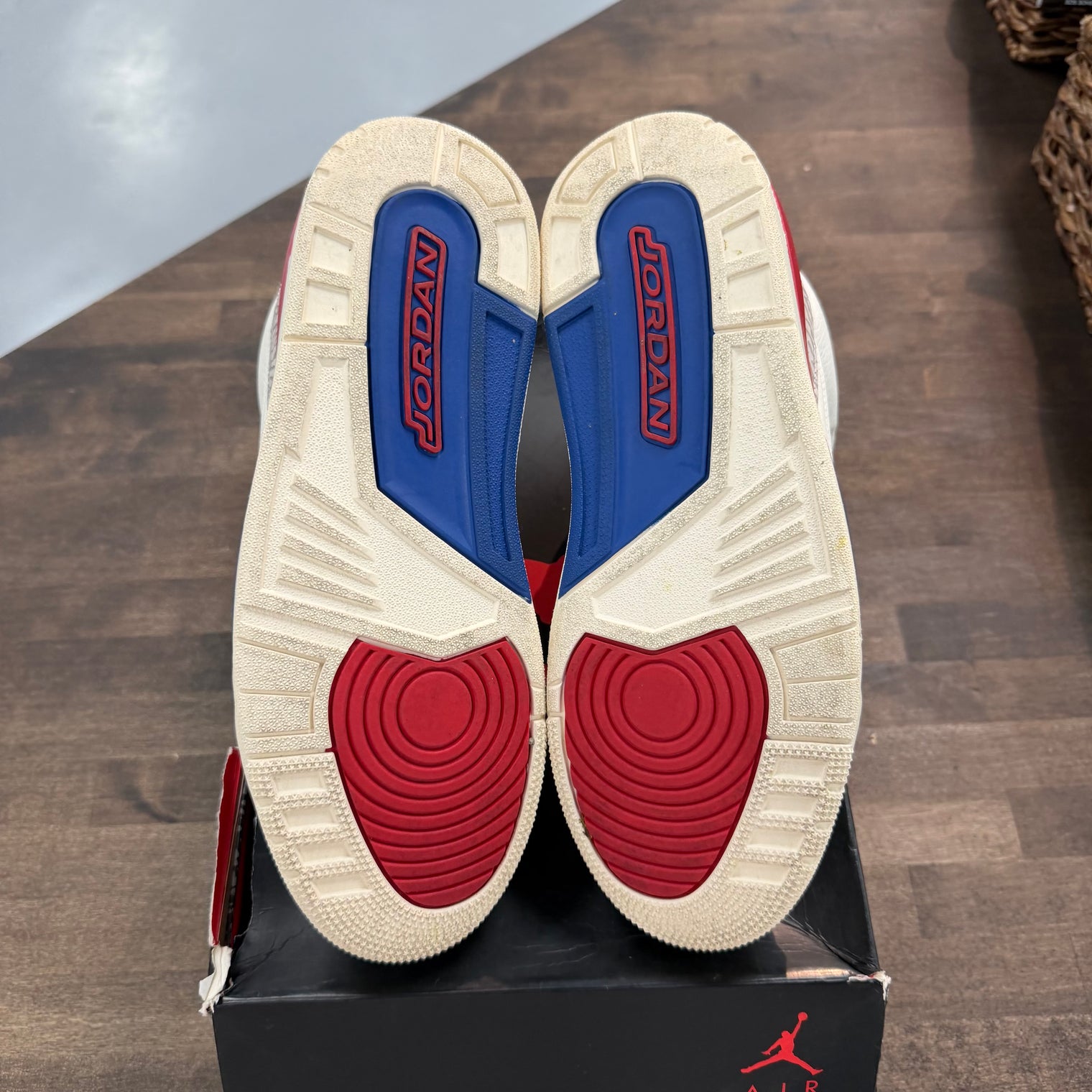 International Flight Jordan 3 Retro (USED, Replacement Box)