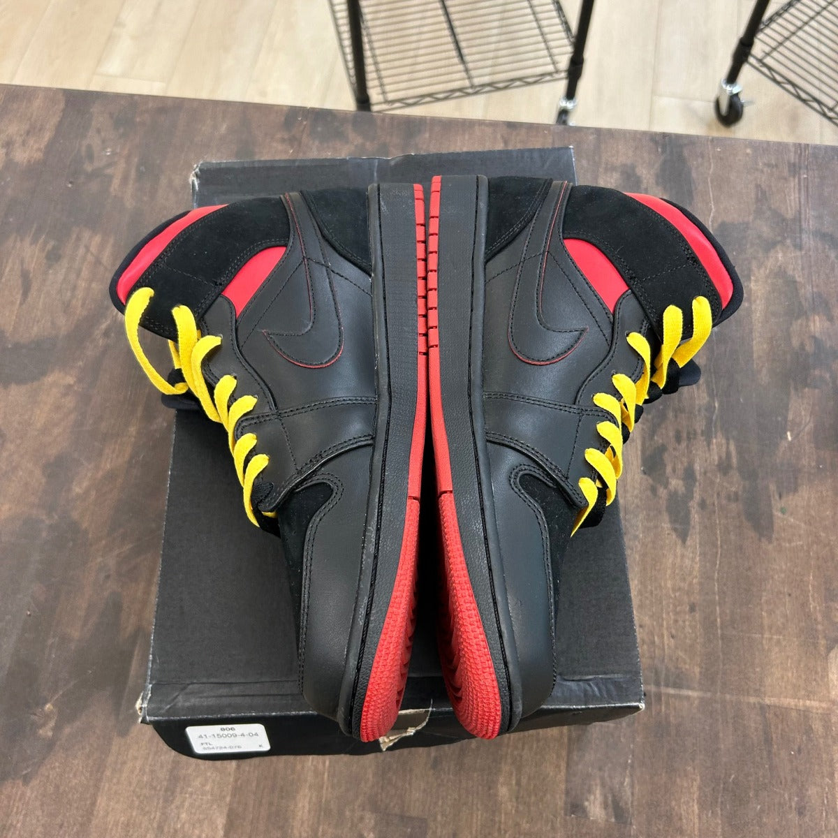 Jordan 1 Mid Last Shot - Image 3