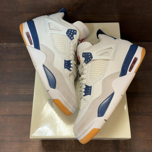 Jordan 4 Retro SB Navy Size 10 (Pre-Owned) - back