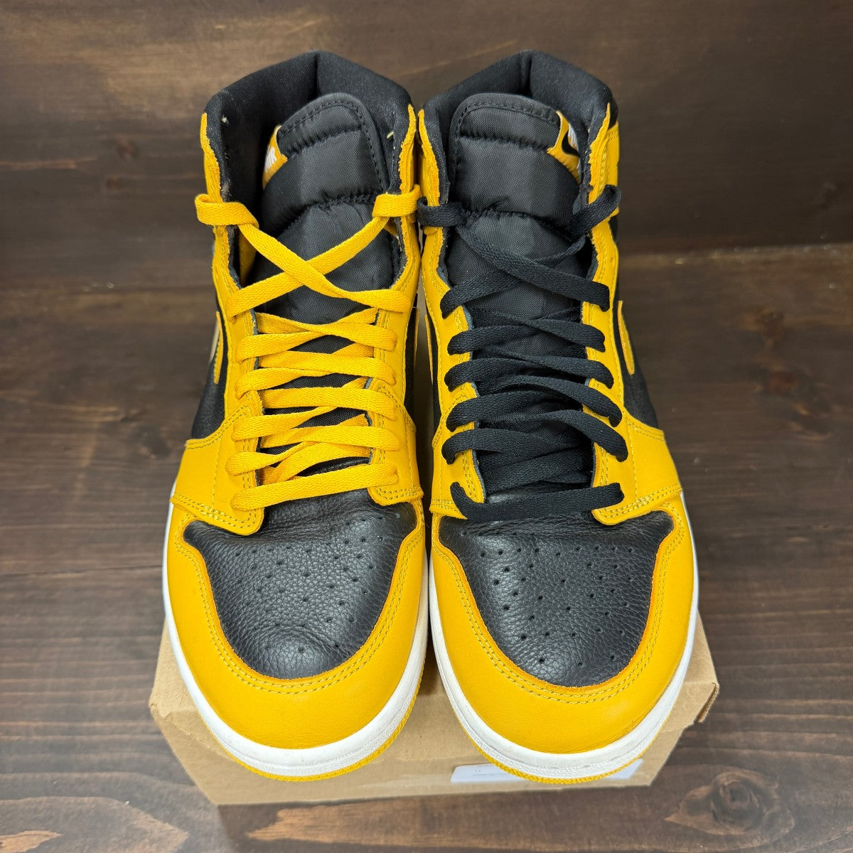 Jordan 1 Retro High Pollen Size 11 (Pre-Owned) - Image 3