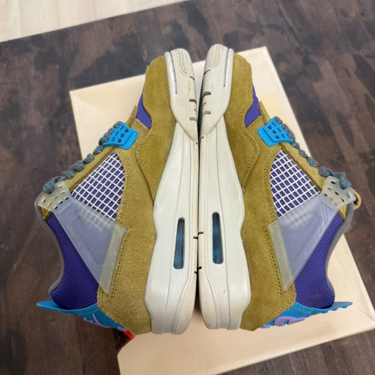 Jordan 4 Retro SP 30th Anniversary Union Desert Moss - Image 4