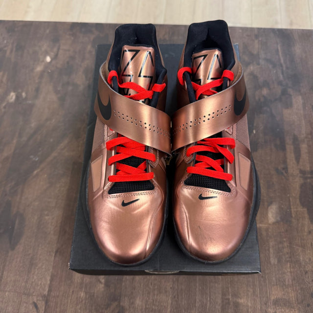 Nike KD 4 Christmas (2024) - Image 2