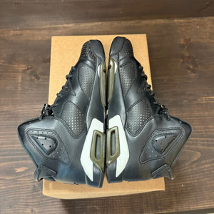 Jordan 6 Retro Black Cat (GS) Size 7Y (Pre-Owned) - Image 5