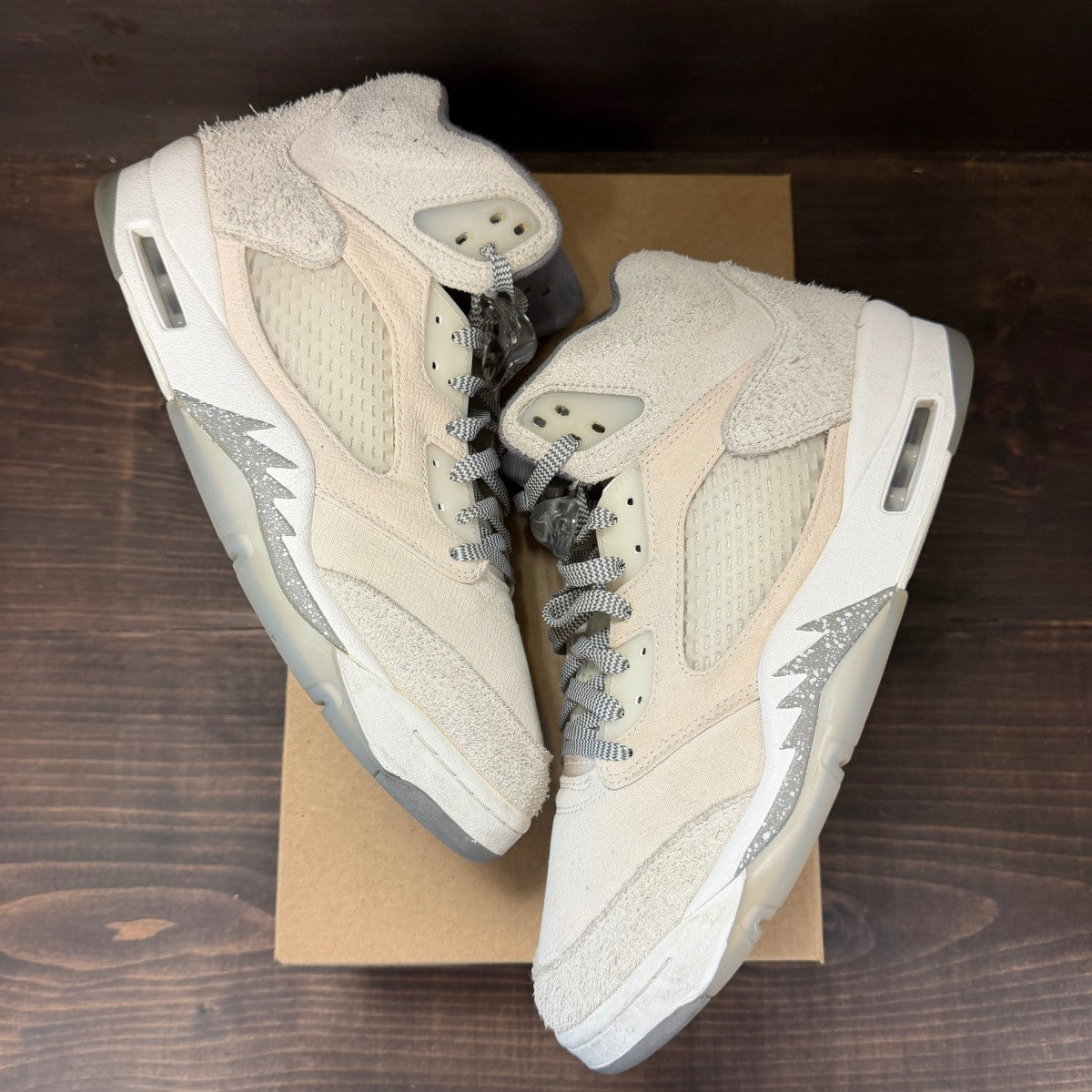 Jordan 5 Retro SE Craft Light Orewood Brown Size 12 (Pre-Owned) - Image 2