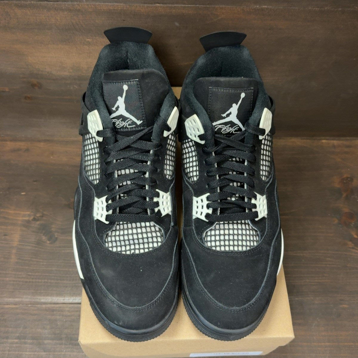 Jordan 4 Retro White Thunder Size 12.5 (Pre-Owned) - Image 3