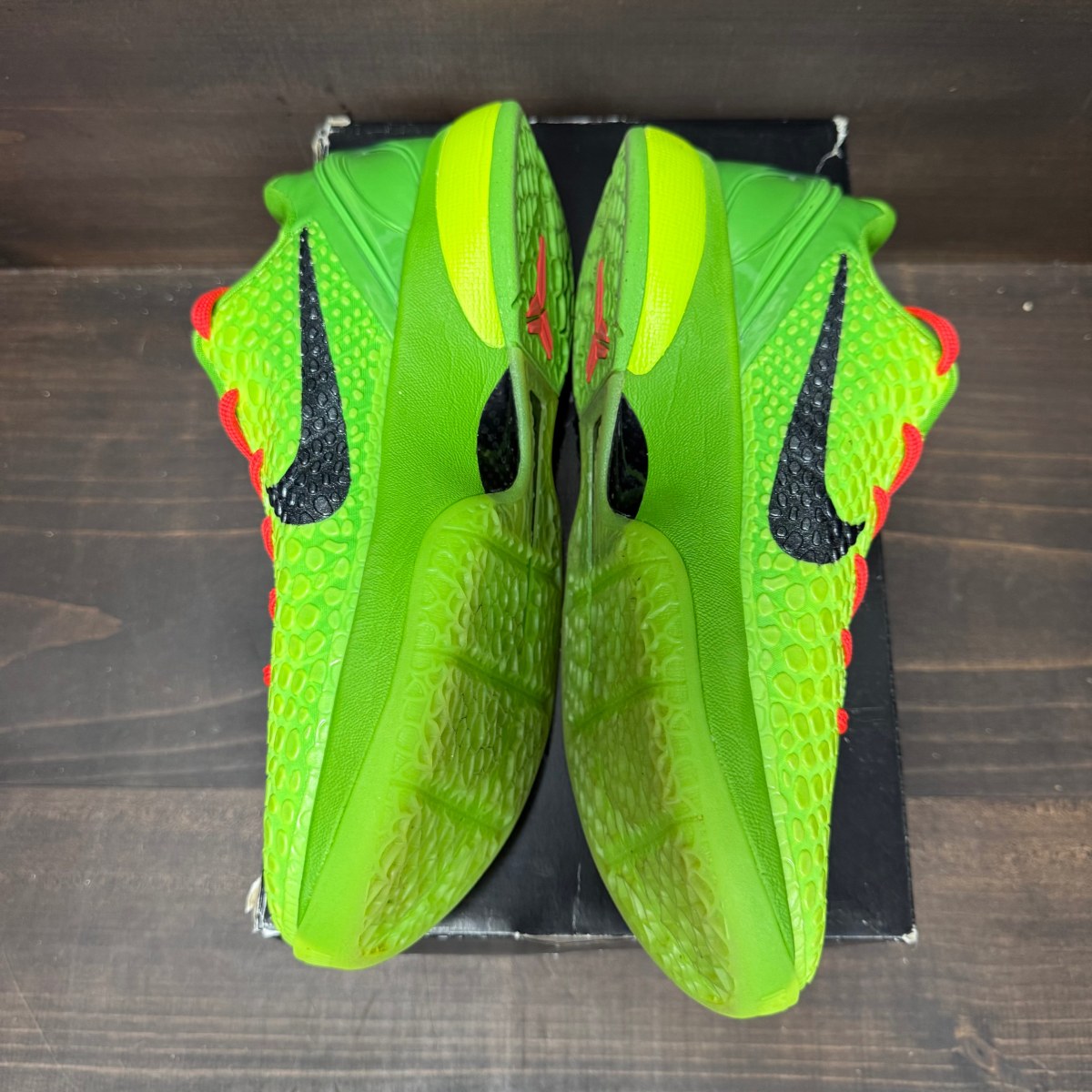 Nike Kobe 6 Protro Grinch (2020) - Image 3