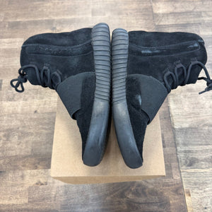 adidas Yeezy Boost 750 Triple Black Size 9 (Pre-Owned) - Image 5