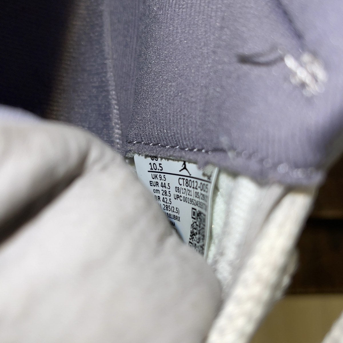 Jordan 11 Retro Cool Grey (2021) Size 10.5 (Pre-Owned) - Image 7