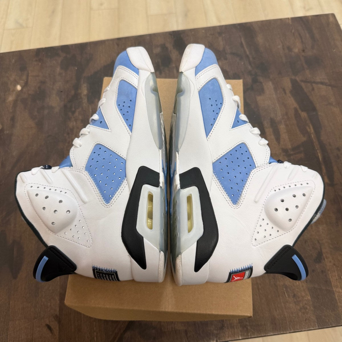 Jordan 6 Retro UNC White Size 11 (Pre-Owned) - Image 4