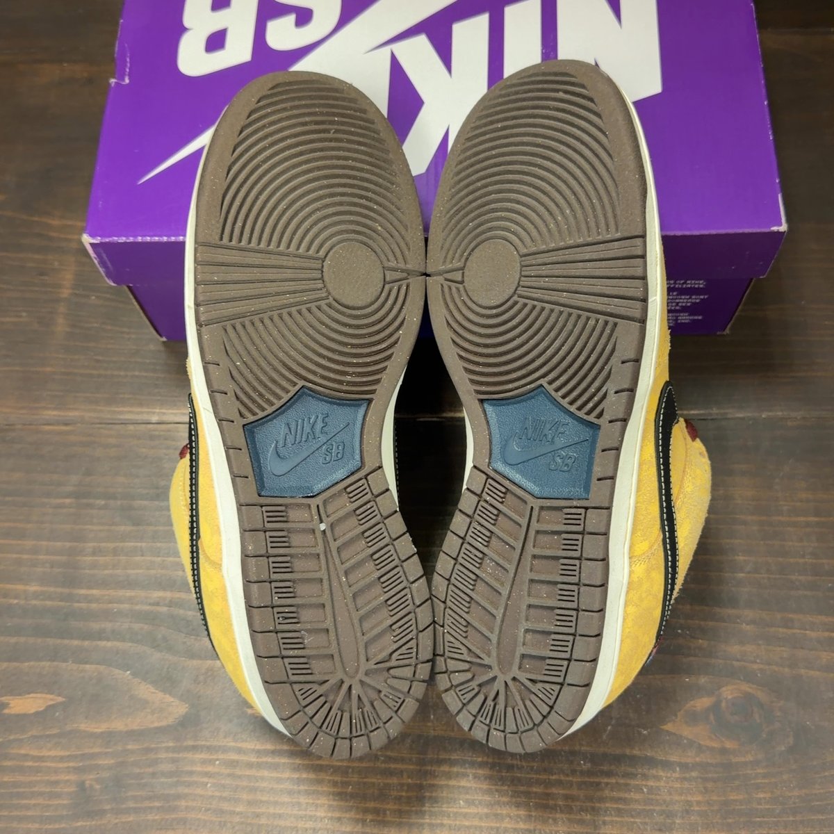 Nike SB Dunk Low City of Cinema Size 10.5 (Pre-Owned) - aux