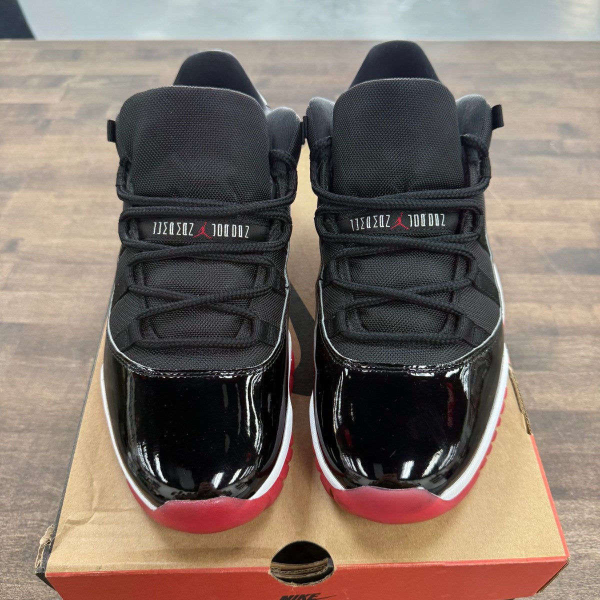 Jordan 11 Retro Low Bred (2025) Size 13 (Pre-Owned) - Image 2