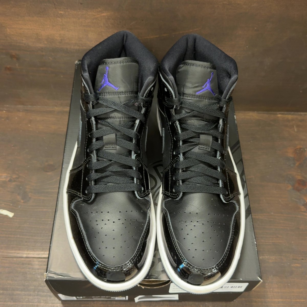 Jordan 1 Mid SE Space Jam Size 9.5 (Pre-Owned) - tag