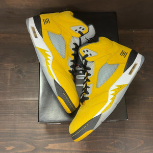 Jordan 5 Retro Tokyo T23 (2025) Size 11 (Pre-Owned) - Image 2