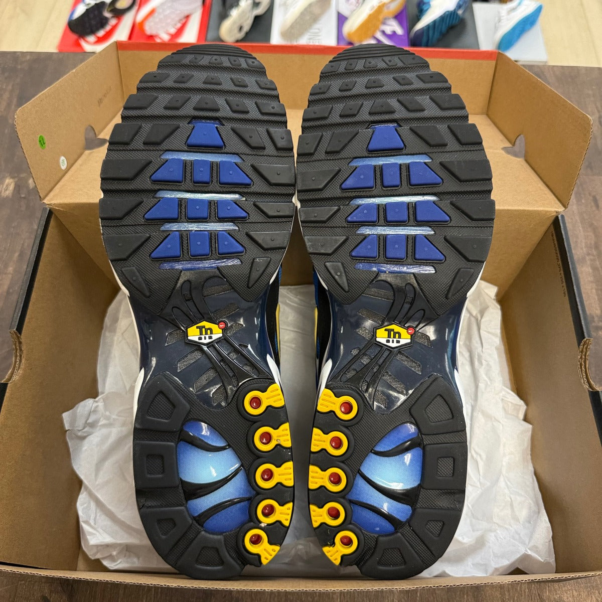 Nike Air Max Plus OG Hyper Blue - Image 5