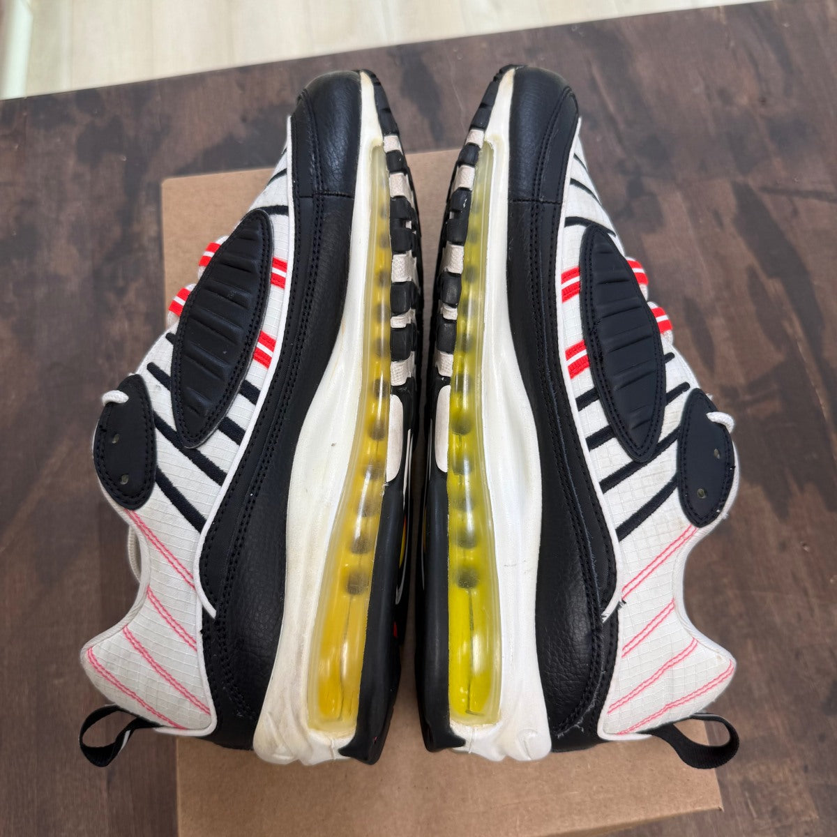 Nike Air Max 98 Black White Yellow Crimson Size 10 (Pre-Owned) - Image 3