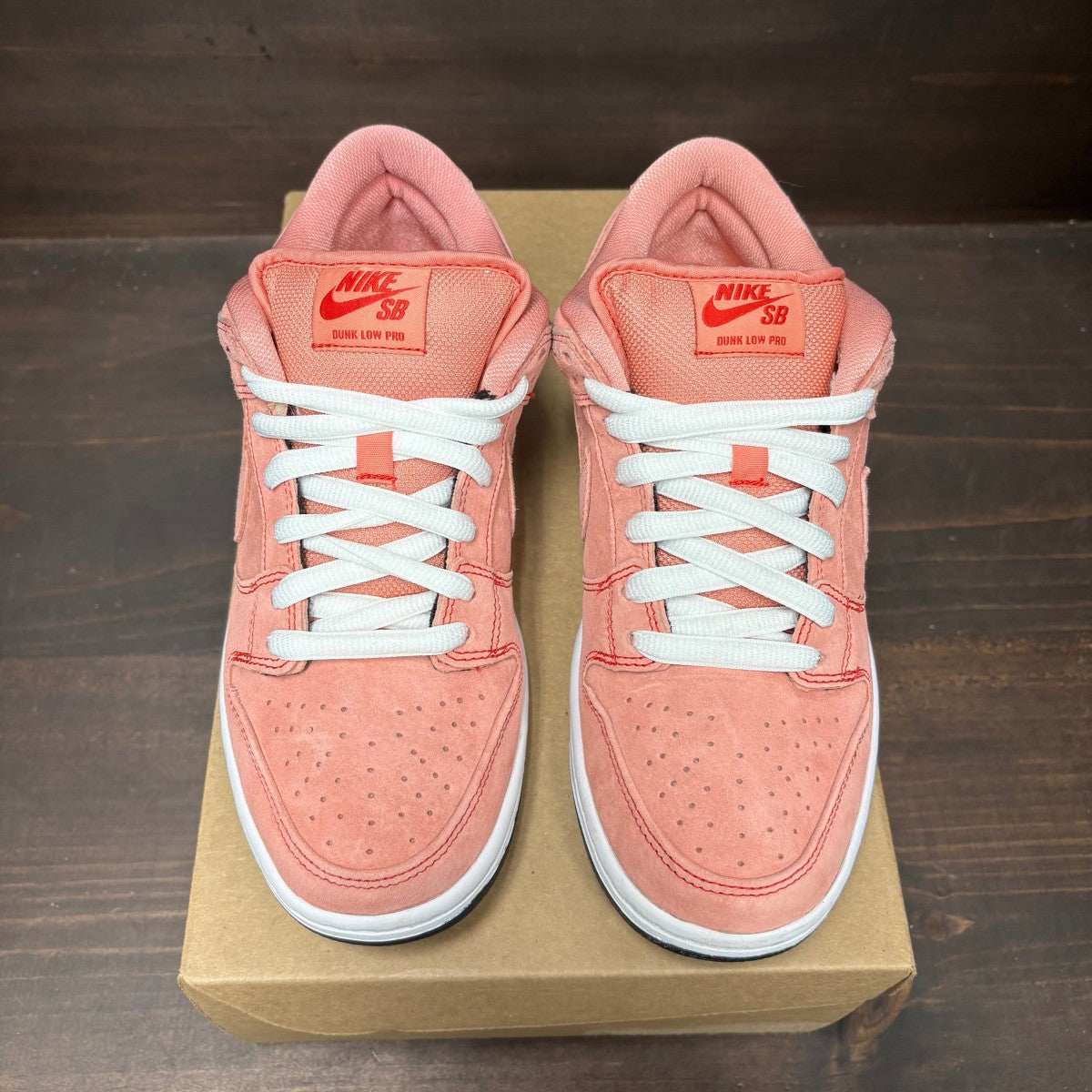 Nike SB Dunk Low Pink Pig Size 8 (Pre-Owned) - Image 3